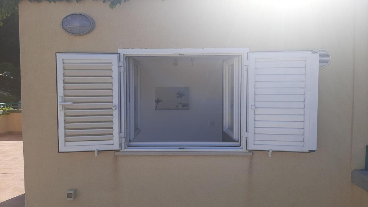 ספליט Old Captain'S Apartments - In A Pine Wood By The Sea And Tennis Courts מראה חיצוני תמונה