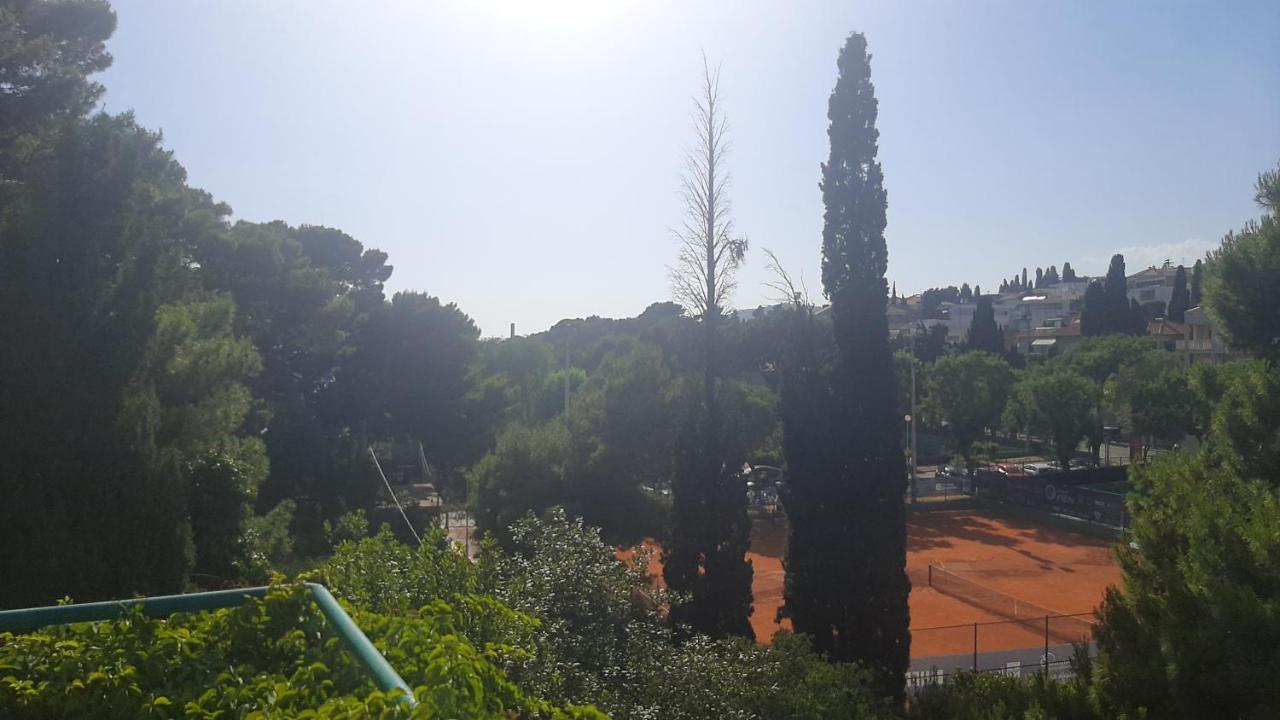 ספליט Old Captain'S Apartments - In A Pine Wood By The Sea And Tennis Courts מראה חיצוני תמונה