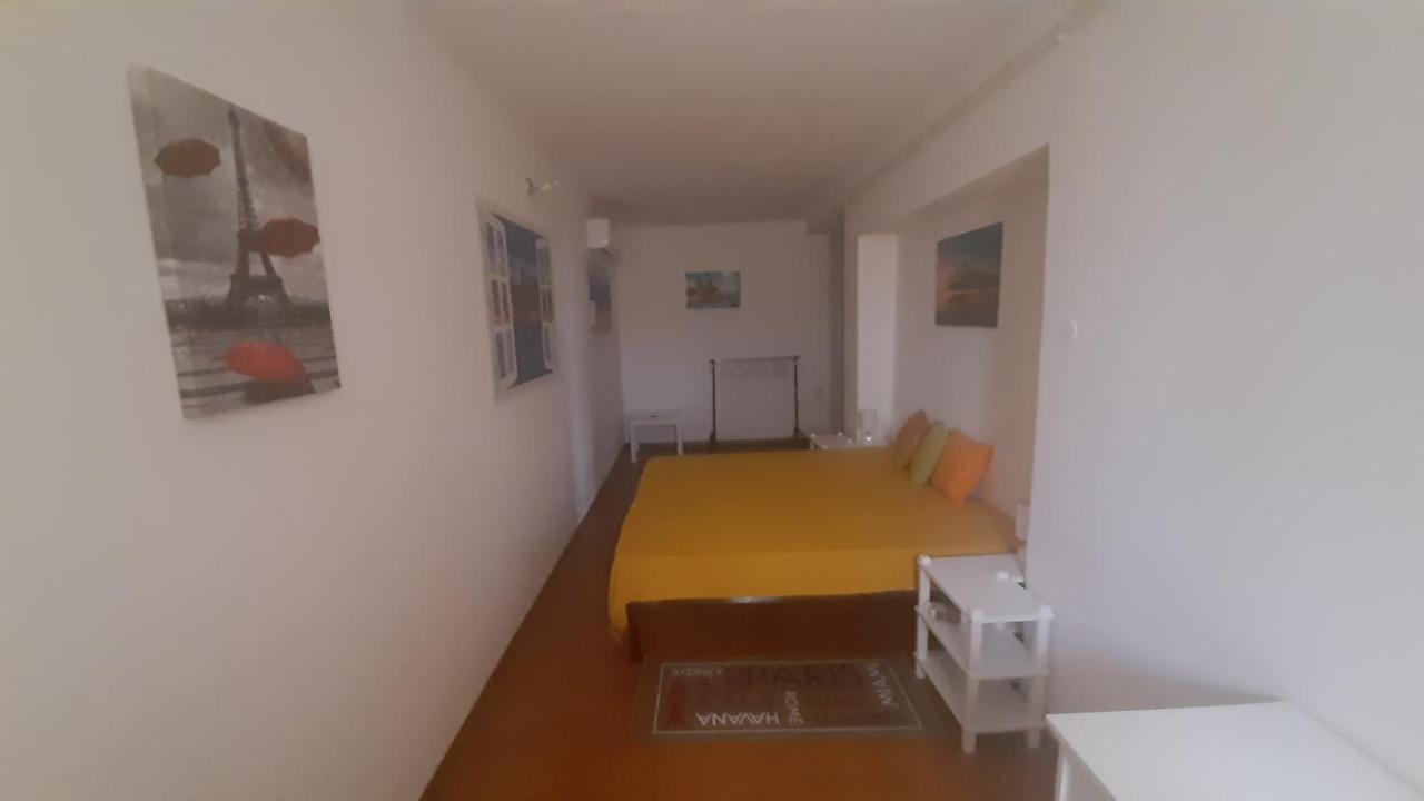 ספליט Old Captain'S Apartments - In A Pine Wood By The Sea And Tennis Courts מראה חיצוני תמונה